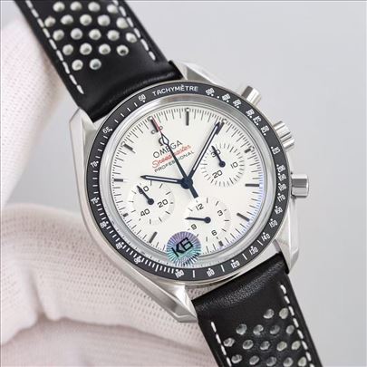 Omega VS F (svi modeli)