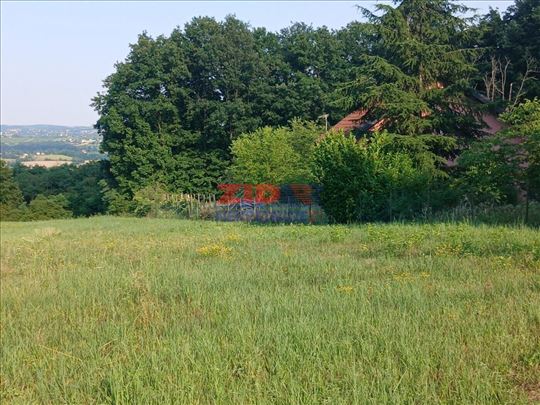 Idealan plac za porodićnu kuću