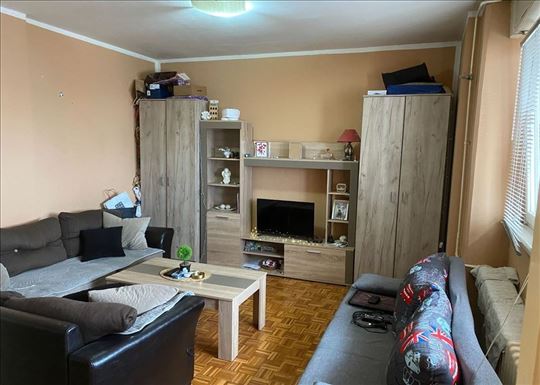 Konjarnik, soliteri