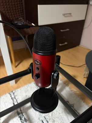 Microphone Blue Yeti (red)