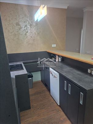 Novi Beograd - Hotel Yu, kockice useljiv ID#25156
