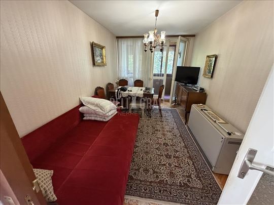 Sremčica, Dvoržakova, uknjižen
