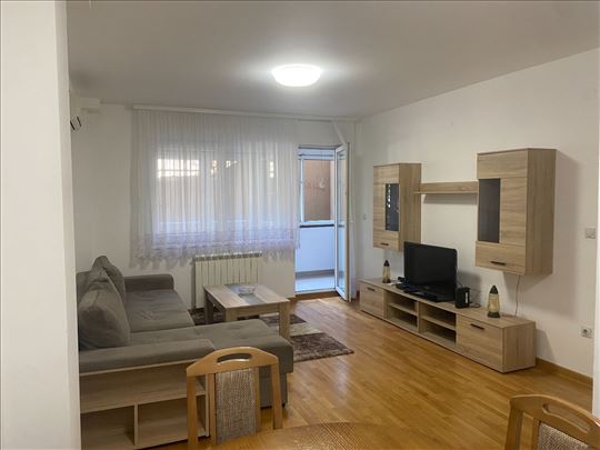 Višnjička banja-Sannyville