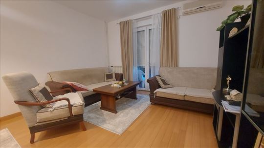 Zvezdara-Bul.K. Aleksandra, 2,0 s, 50 m2, namešten