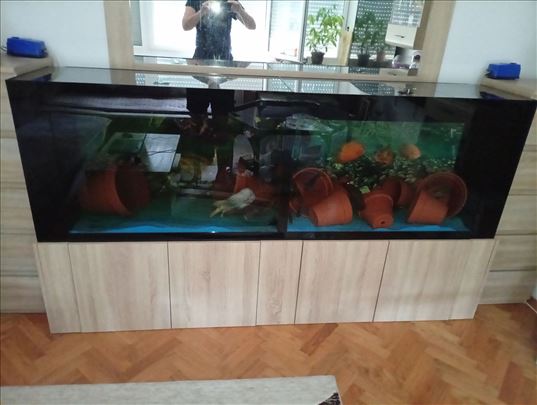3 akvarijuma u odličnom stanju