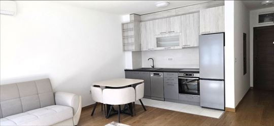 Đeram pijaca, novogradnja, garaža, ID 15015