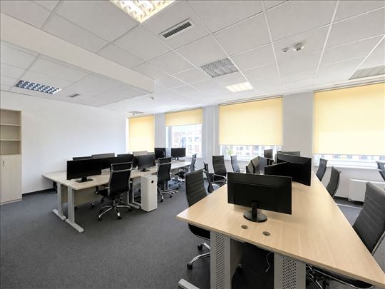 Excellent, Functional and Fully Furnished Office