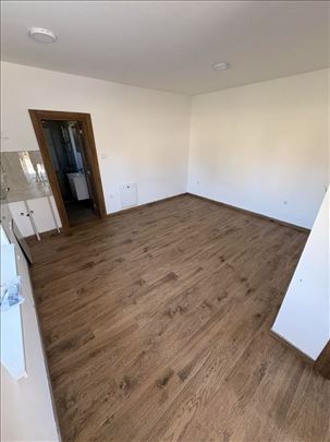 Novi Sad stan Klisa 30m2 HITNO!