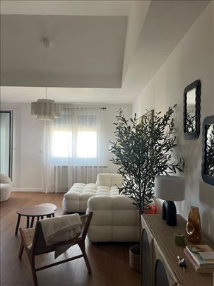 Premium četvorosoban stan 92m² sa garažnim mestom
