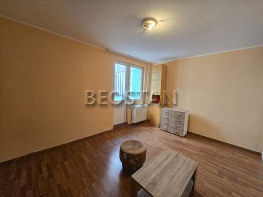 Širi centar - Banovo brdo #67517