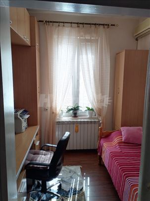 soba- izdavanje za studentkinju