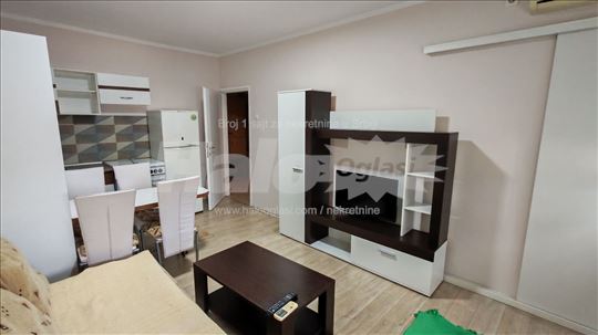 Borska/Čelebićka 36 m2