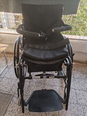 LEVO električna invalidska kolica sa funkcijom usp