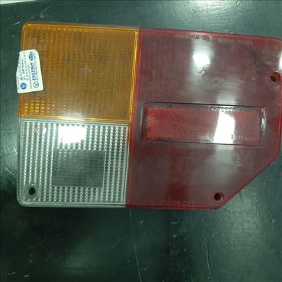 levo staklo stop svetla za fiat 128