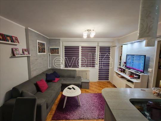 Stan,Novi Sad,Novo Naselje,kv: 71.00