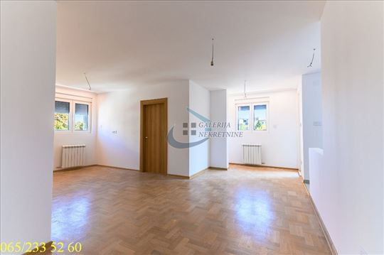Zvezdara, Kluz - Ruđera Boškovića 65m2