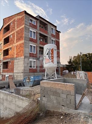 Bulevar JNA Jajinci 45m2 (direktno od investitora)