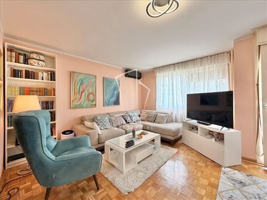 Dorćol, Dubrovačka, mereno 85m2 ID#16155