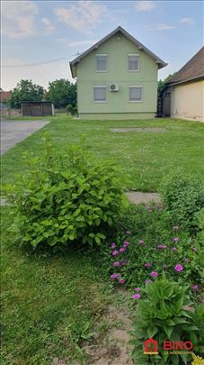 Kuća,Futog,Stari Futog,kv: 100.00, ID: 3001095