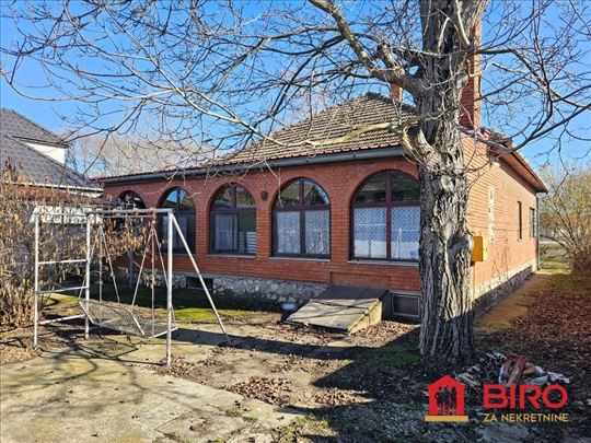 Kuća,Srbobran,Srbobran,kv: 160.00, ID: 3001100
