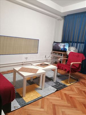 Namešten stan, garsonjera, Ustanicka, 30m2, 