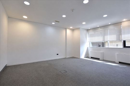 Resavska, open space, parking