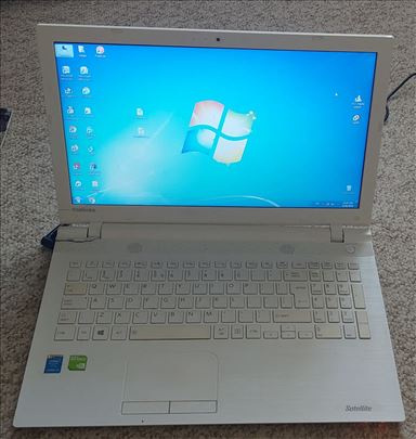 Toshiba Satellite - i5 - 8 GB – za popravku ili de