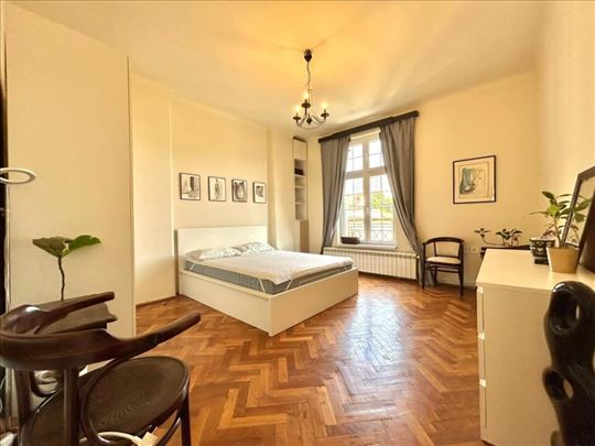 Vračar 50m2,odvojena spavaća,Salonac ID#2907