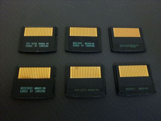 xD memorijske kartice 1GB, 256Mb i 32Mb