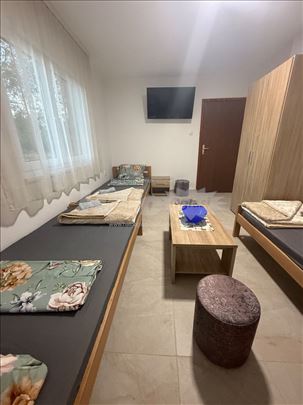 Kuća za izdavanje za 10 radnika