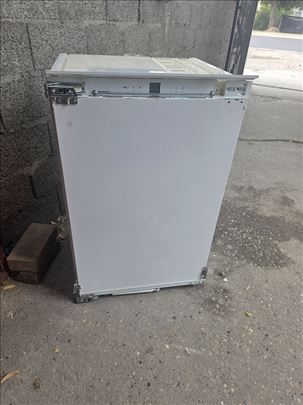 Liebherr ugradni