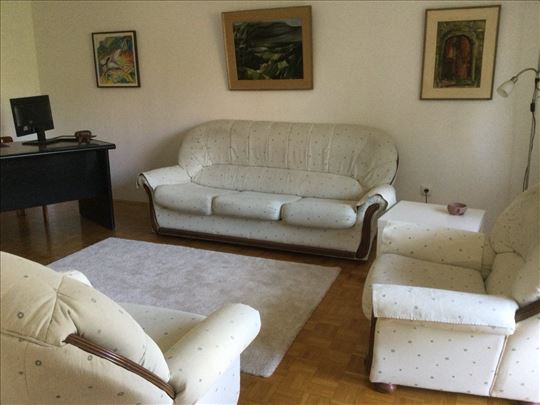 Renoviran lux stan Stari Košutnjak