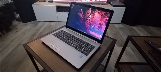 HP 250 G7/i3-8130U/8GB DDR4/256 GB SSD/Odlicna bat