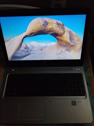 Ispravan laptop