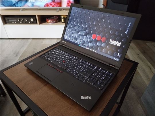 Lenovo W541/i7/16 GB RAM/256 GB SSD/Odlicna bat