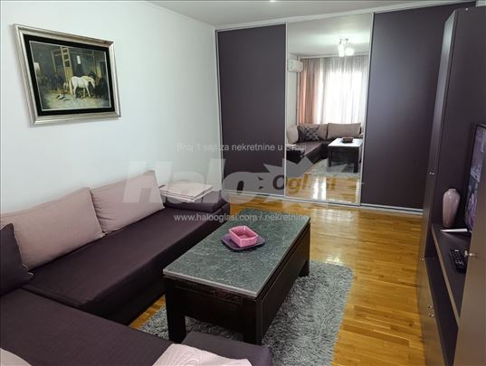 LUX dvosoban stan, Blok 30 u blizini Blue Center-a