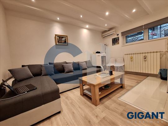 Čubura, 21m2, st, renoviran,ta
