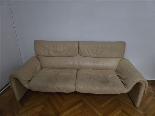 kožni dvosed fotelja 100 eur