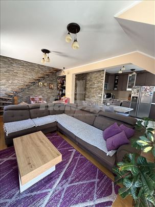 Lux četvorosoban stan(Duplex) sa parking mestom