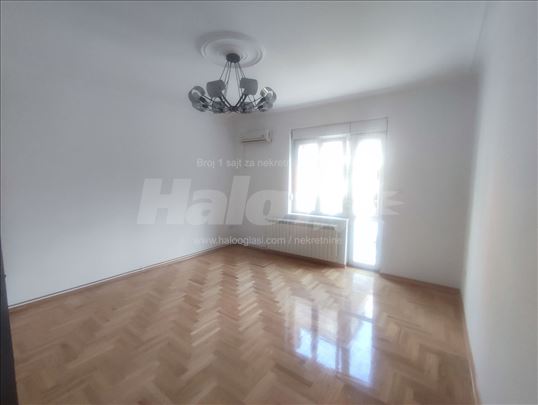 LUX Hram svetog Save, uknjižen, može na kredit
