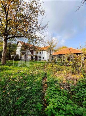 Odlična ponuda, kuća 180m2, ozakonjena, pomoćni o