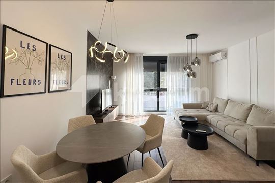 Pregrevica 11 Zemun | Luks dupleks na obali Dunava