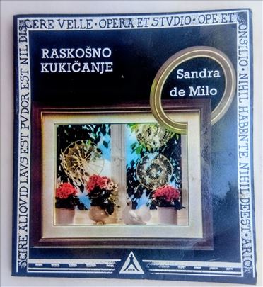 Raskošno kukičanje, Sandra de Milo.