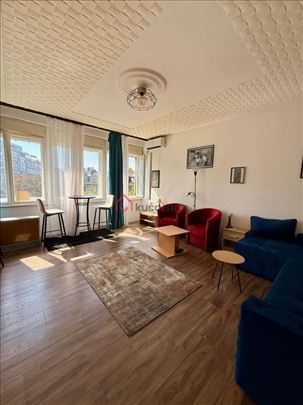 Renoviran. Svetao. Gornji Dorćol