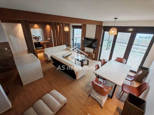 Beograd, Blok 45 (Tc Enjub), Kuća, 2.0, 185m2