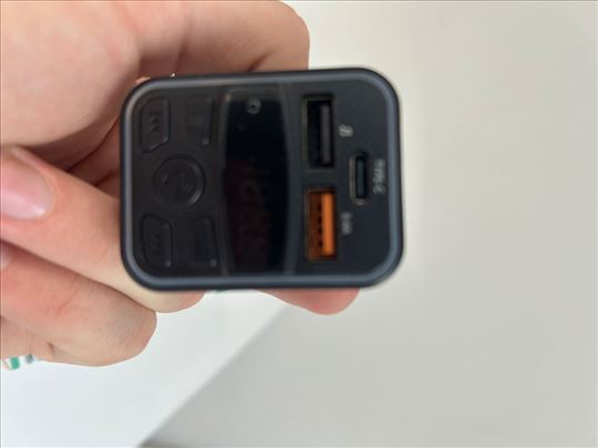 Bluetooth FM Transmiter C15 za auto,Brzi auto pun