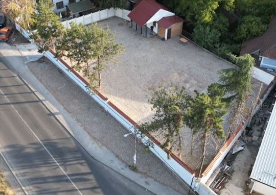 Smederevski put, pored pijace 7,5 ari