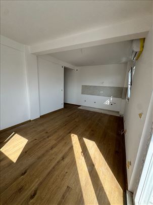 Kaluđerica 56m2 I sprat novogradnja