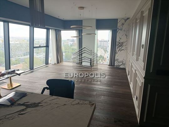 West 65 Kula, 3.0, sa otvorenim pogledom na grad