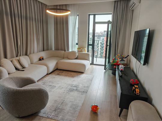 Beautifully designed, brand new - BW LIBERA
